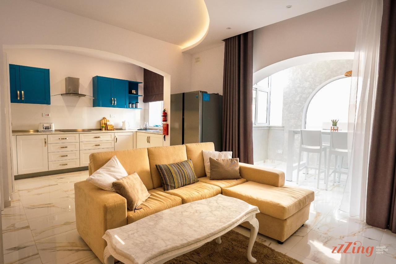 Stunning Holiday Villa With A Heated Jacuzzi Bahía de San Pablo Exterior foto